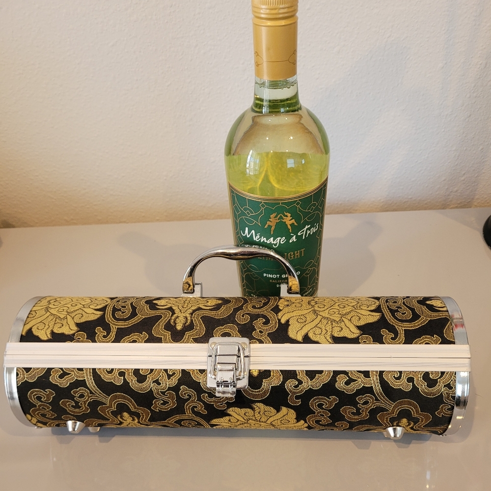 Wine purse